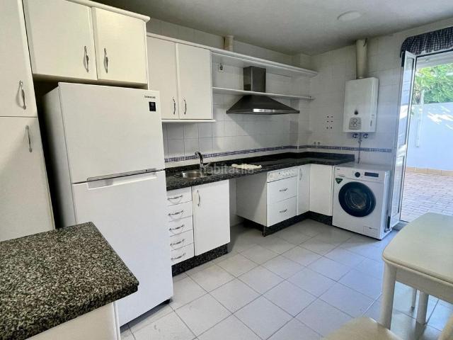 Casa adosada en venta en Gines. ALJARAFE. GINES. PISO EN PLANTA BAJA. Casas adosadas.
