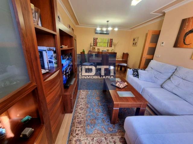 Casa adosada en venta en Gineta La. Chalet adosado en La Gineta con patio, garaje amplio y todas las comodidades. Casas adosadas Gineta.