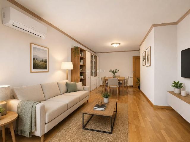 Casa adosada en venta en Girona, Domeny. Casa adosada en Domeny. Casas adosadas.