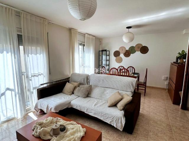 Casa adosada en venta en Granada La. Casa en la Granada. Casas adosadas Granada.