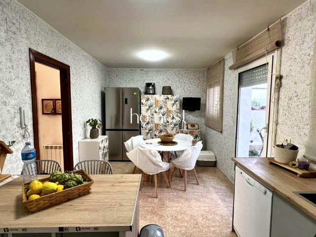 Casa adosada en venta en Granada La. Casa en la Granada. Casas adosadas Granada.