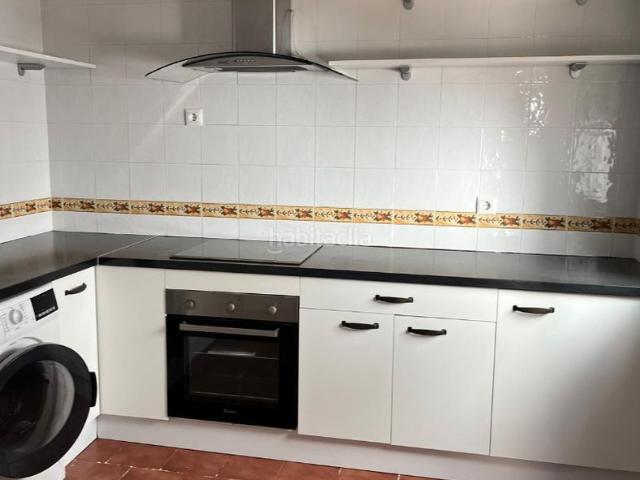 Casa adosada en venta en Guadalcázar. Casa en Venta en GUADALCÁZAR. Casas adosadas.