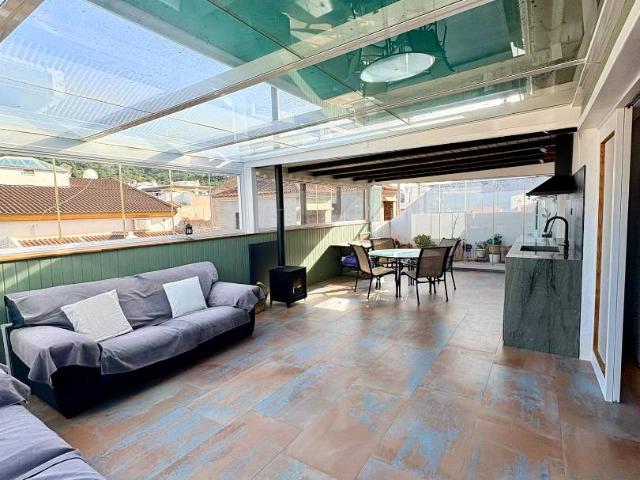 Casa adosada en Venta en Guaro