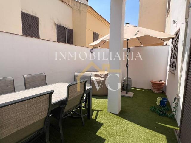 Casa adosada en Venta en Guillena pueblo