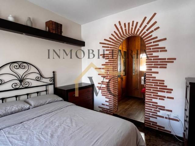 Casa adosada en Venta en Guillena pueblo