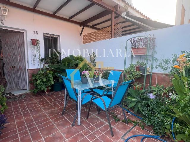 Casa adosada en venta en Guillena, Torre de la Reina. Casa adosada a la venta en Torre de la Reina VG00148. Casas adosadas.