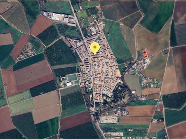 Casa adosada en venta en Guillena, Torre de la Reina. INMUEBLE ALQUILADO. Casas adosadas.