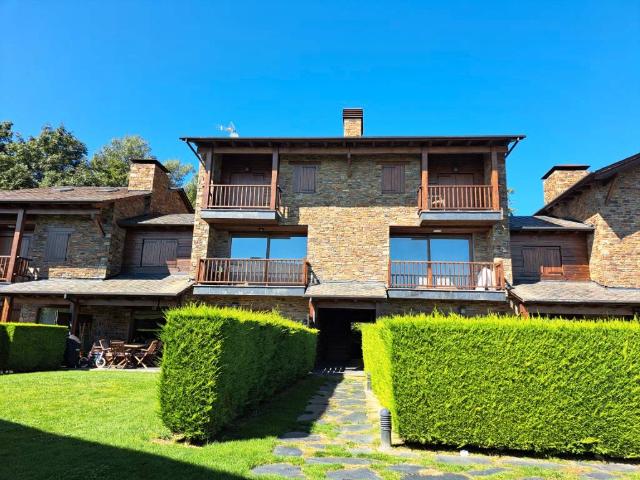 Casa adosada en Venta en Guils de Cerdanya