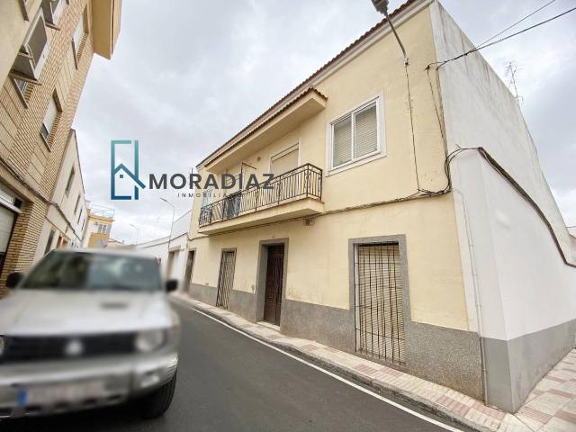 Casa adosada en Venta en Don Benito