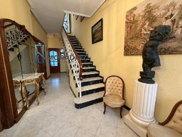Casa adosada en Venta en Don Benito
