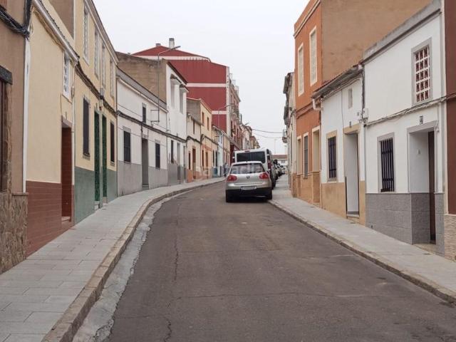 Casa adosada en venta en Don Benito. Venta de Casa Adosada en Don Benito Badajoz. Casas adosadas Don.
