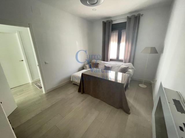 Casa adosada en venta en Dos Hermanas, Centro Doña Mercedes. MAGNÍFICA CASA EN PLENO CENTRO. Casas adosadas Dos.