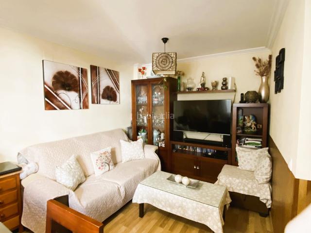 Casa adosada en venta en Dos Hermanas, El Arenal La Pólvora. ¡Descubre tu nuevo hogar en el corazón de Dos Hermanas!. Casas adosadas Dos.