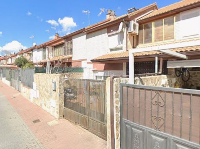Casa adosada en venta en Daganzo de Arriba. Casas adosadas Daganzo de.