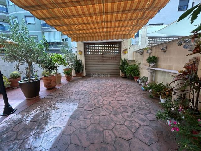 Casa adosada en venta en Daimús. PRECIOSO CHALET EN DAIMUS CENTRO. Casas adosadas.