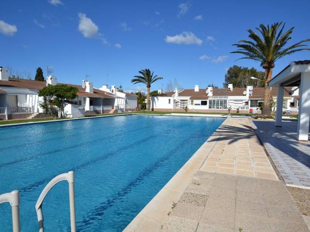 Casa adosada en Venta en Deltebre