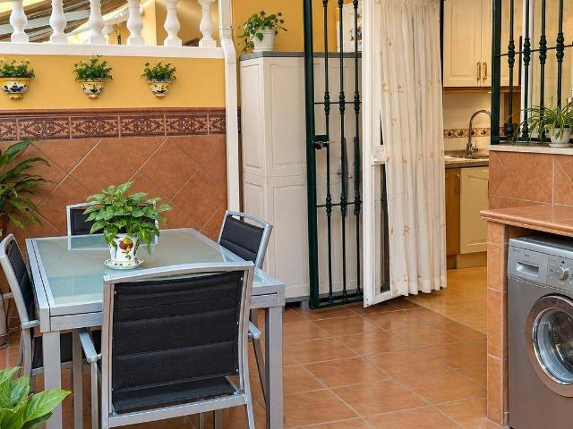 Casa adosada en Venta en Distrito Zeta Recinto Ferial Cortijo de Torres