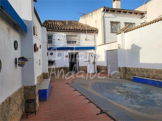 Casa adosada en venta en Encinas Reales. Casas adosadas Encinas.