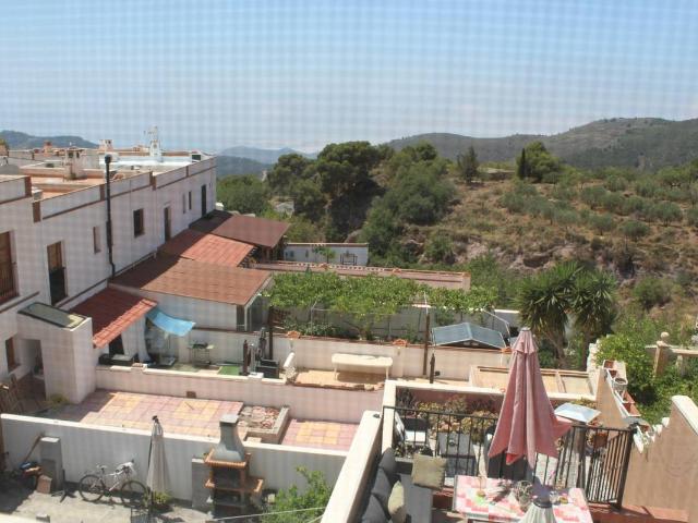 Casa adosada en Venta en Enix