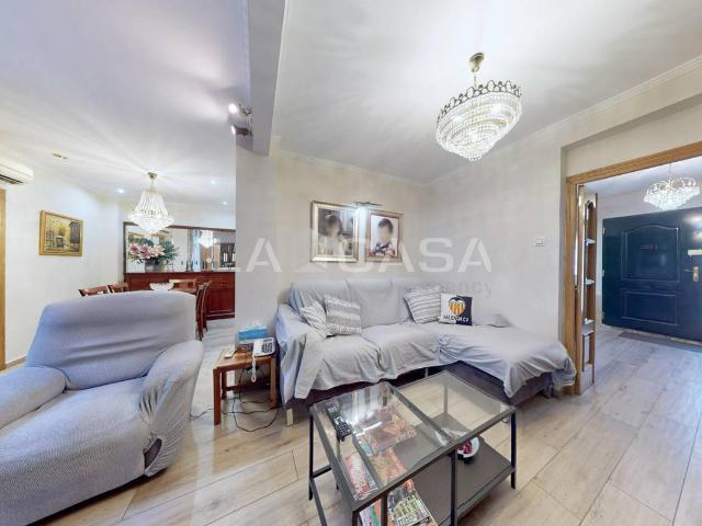 Casa adosada en Venta en El Cabanyal El Canyamelar
