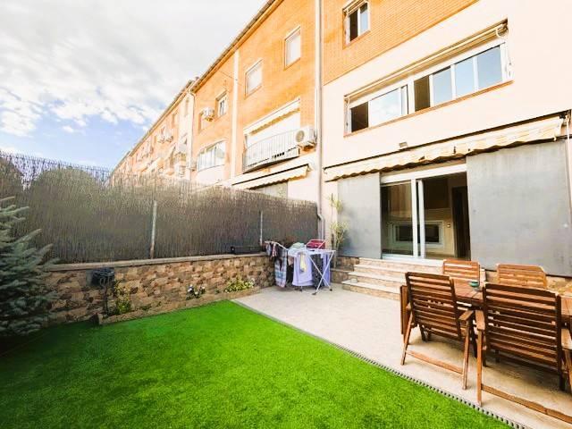 Casa adosada en Venta en Bufalà