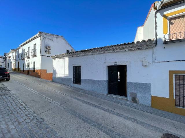 Casa adosada en Venta en El Castillo de las Guardas