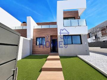 Casa adosada en Venta en El Bosque