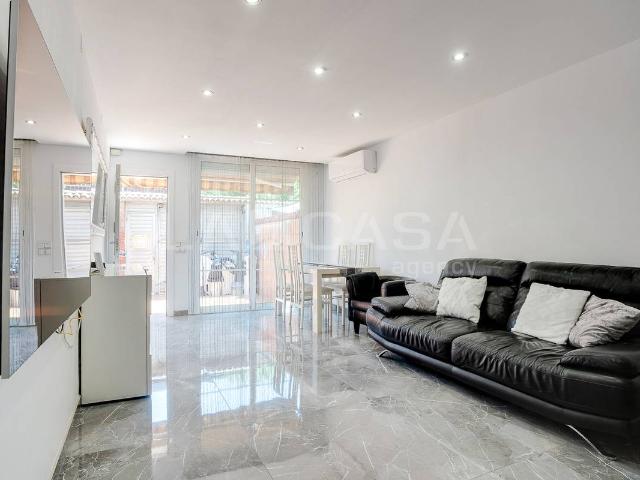 Casa adosada en Venta en El Besós i el Maresme