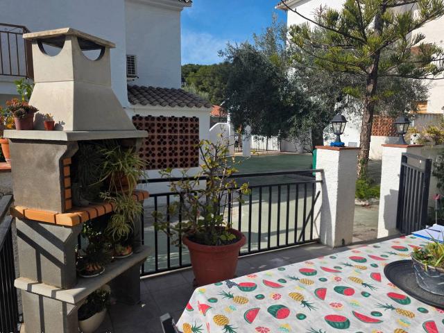 Casa adosada en Venta en El Francàs