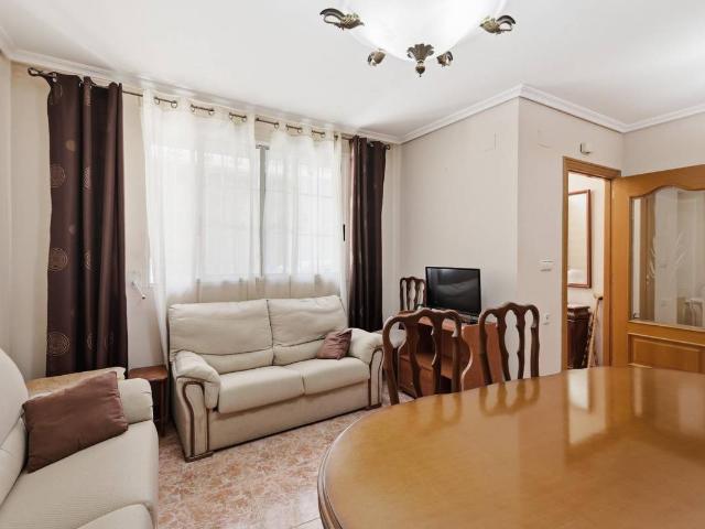 Casa adosada en Venta en El Molí