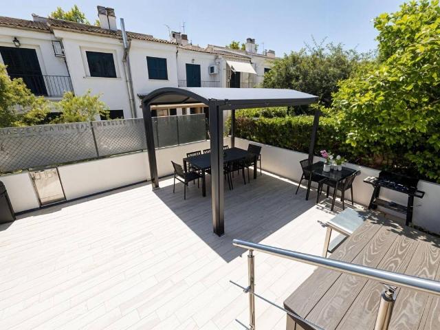 Casa adosada en Venta en El Secar de la Real