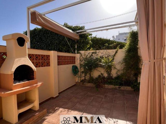 Casa adosada en Venta en El Portil
