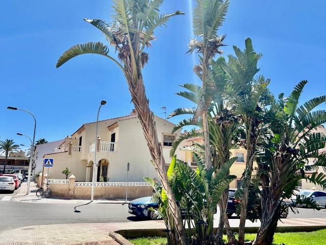 Casa adosada en Venta en El Parador de las Hortichuelas
