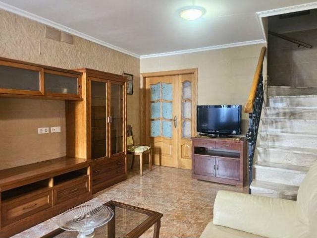 Casa adosada en Venta en El Pilar