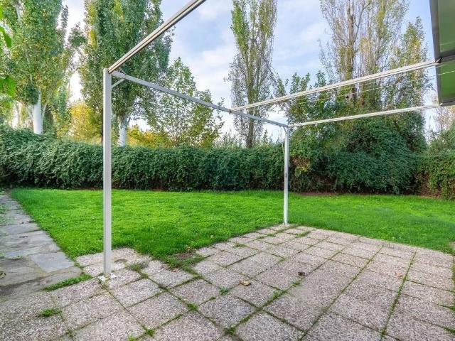 Casa adosada en Venta en El Pilar La Estación