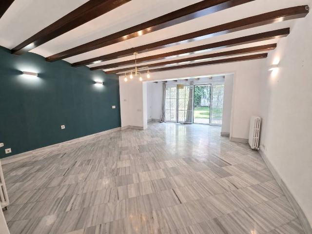 Casa adosada en Venta en El Putget i el Farró