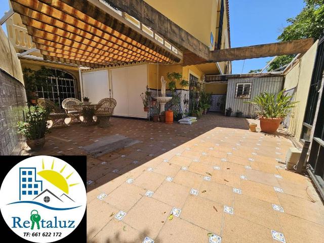 Casa adosada en Venta en El Rocío La Milagrosa