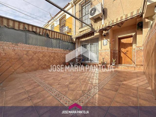 Casa adosada en Venta en El Rocío La Milagrosa
