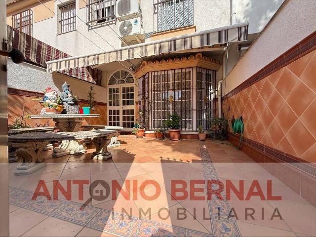 Casa adosada en Venta en El Rocío La Milagrosa