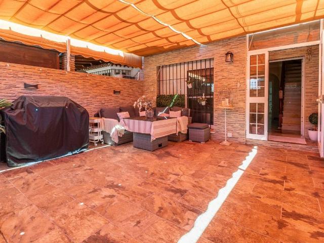 Casa adosada en Venta en El Rocío La Milagrosa