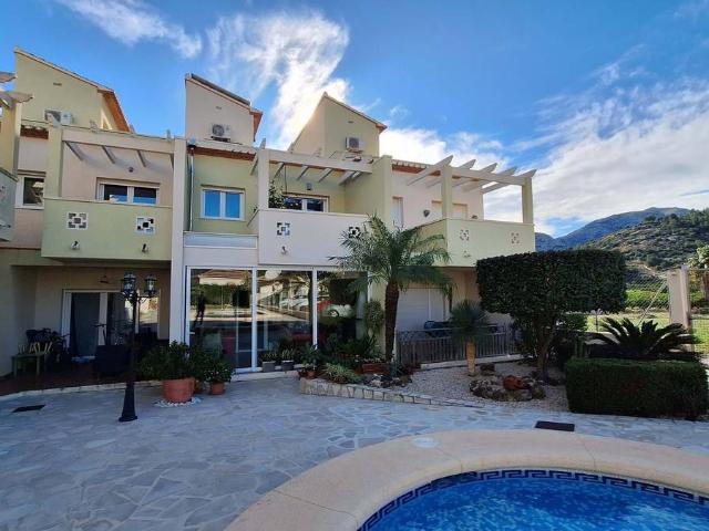 Casa adosada en Venta en El Ràfol d'Almúnia