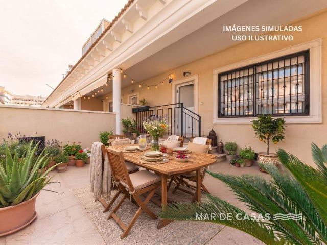 Casa adosada en Venta en El Travaló Martínez Valero