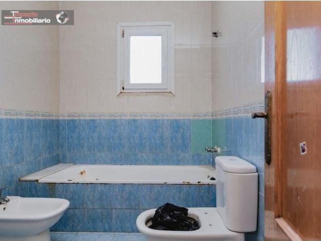 Casa Adosada en Venta en El Viso San Isidro por €120,000