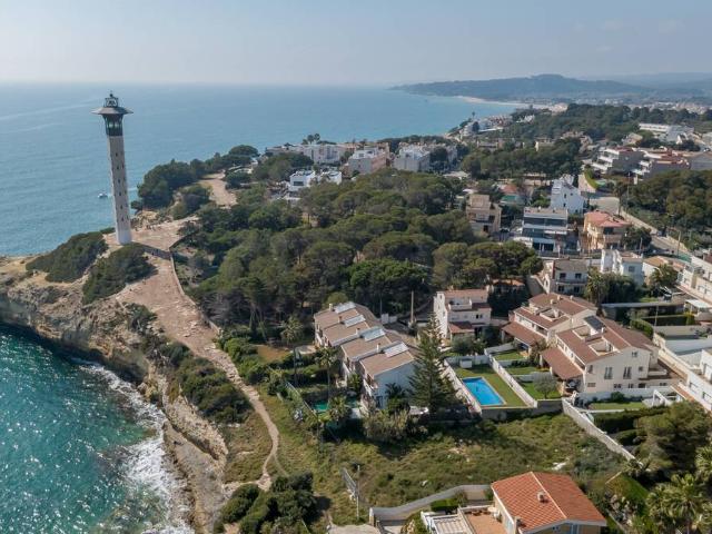 Casa adosada en Venta en Els Munts