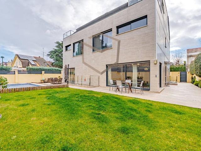 Casa adosada en Venta en Estación
