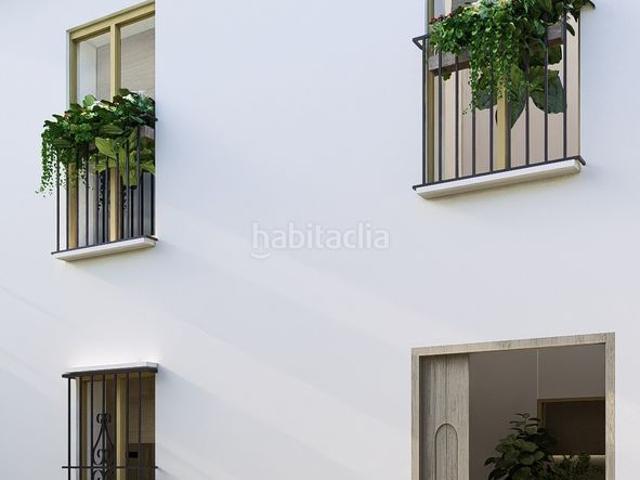 Casa adosada en venta en Estepona, Centro. Exclusiva casa adosada de obra nueva en el corazón de Estepona. Casas adosadas.