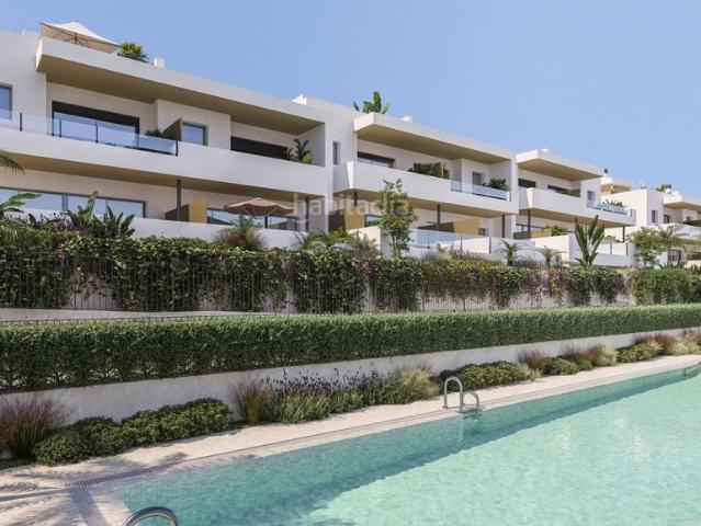 Casa adosada en venta en Estepona, Estepona Golf. Casas adosadas.
