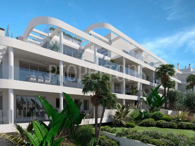Casa adosada en venta en Estepona, Zona Calvario. Casas adosadas.