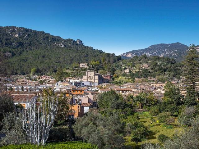 Casa adosada en Venta en Esporles