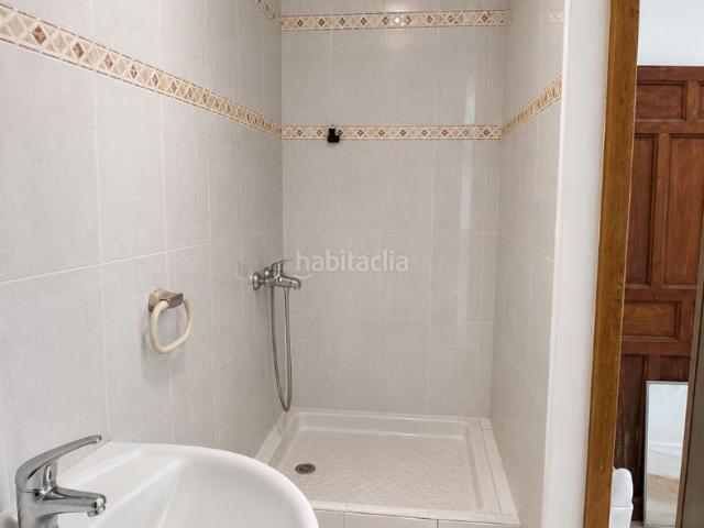 Casa adosada en venta en Fogars de la Selva. Espectacular casa independiente de 456 m² sobre una parcela de 1.700 m². Casas adosadas Fogars de la.